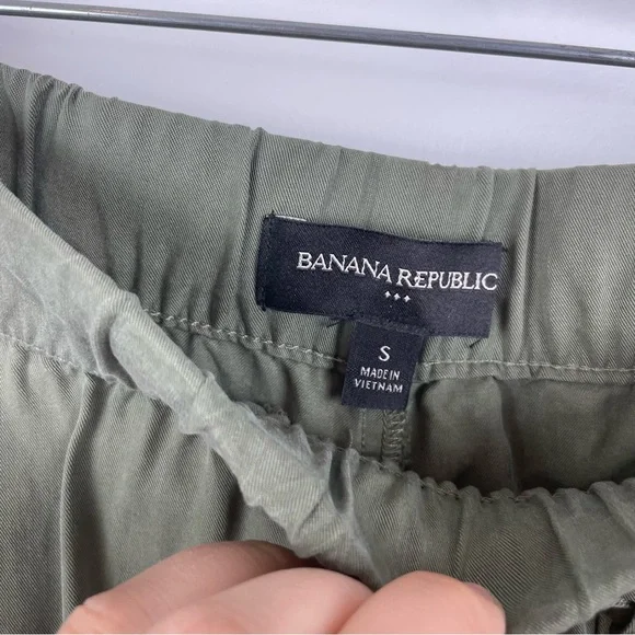 Banana Republic Green Pants Stretch Elastic Waist Pockets Zipper Comfort Size S - Picture 6 of 6